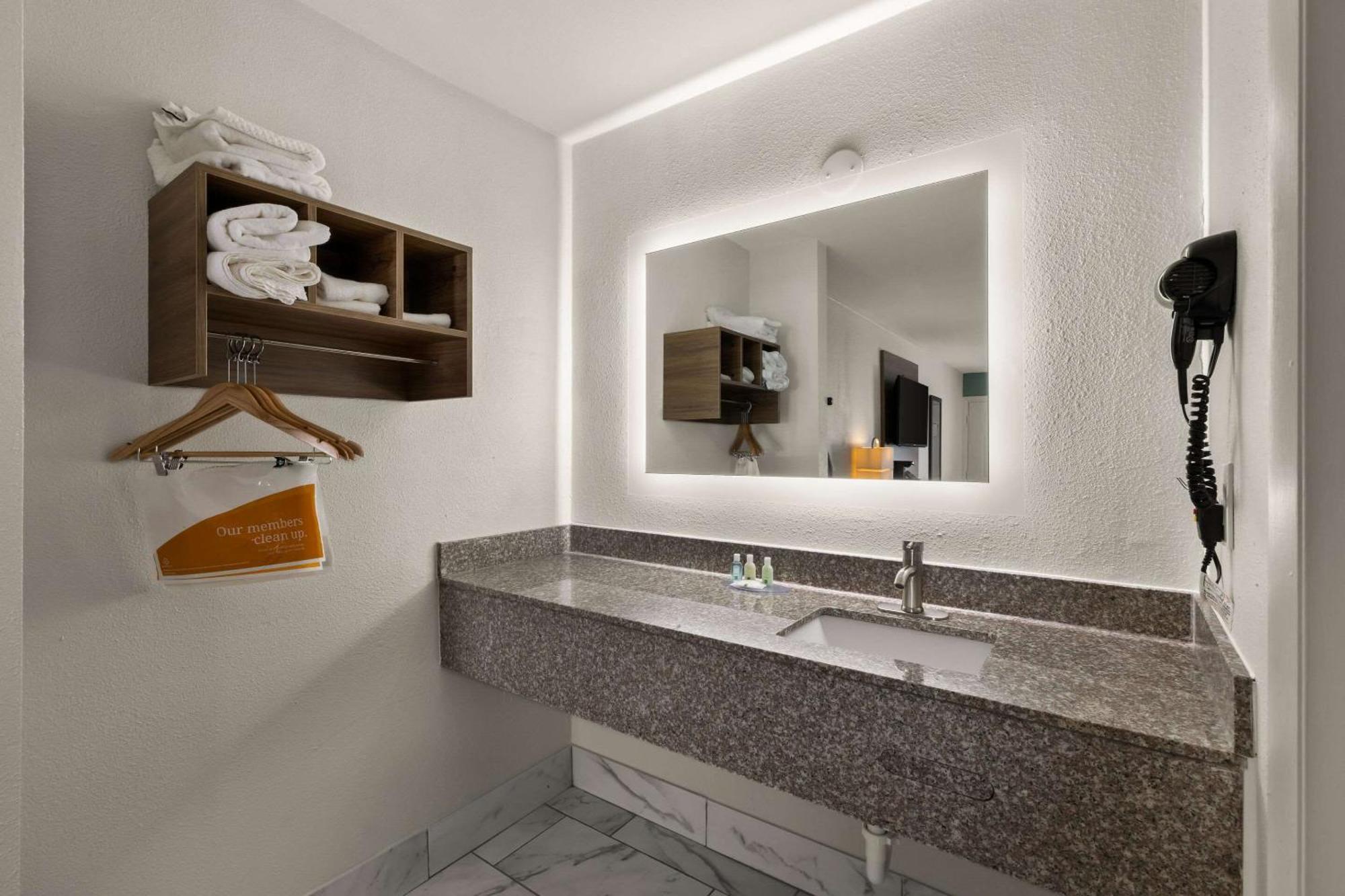 Quality Inn Monroe Esterno foto